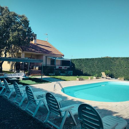 La Triqueta Zarzuela del Monte Exterior foto