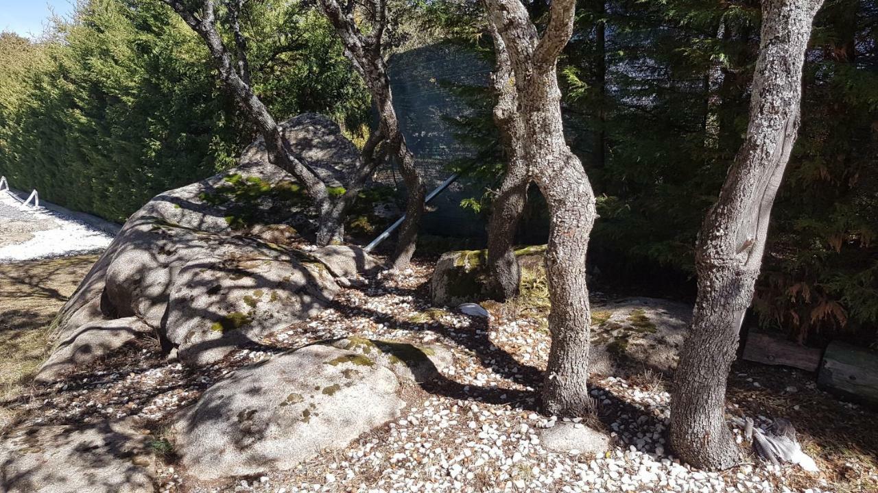La Triqueta Zarzuela del Monte Exterior foto